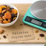 Calories dans les fruits secs : fruits secs en bol, portion 30 g